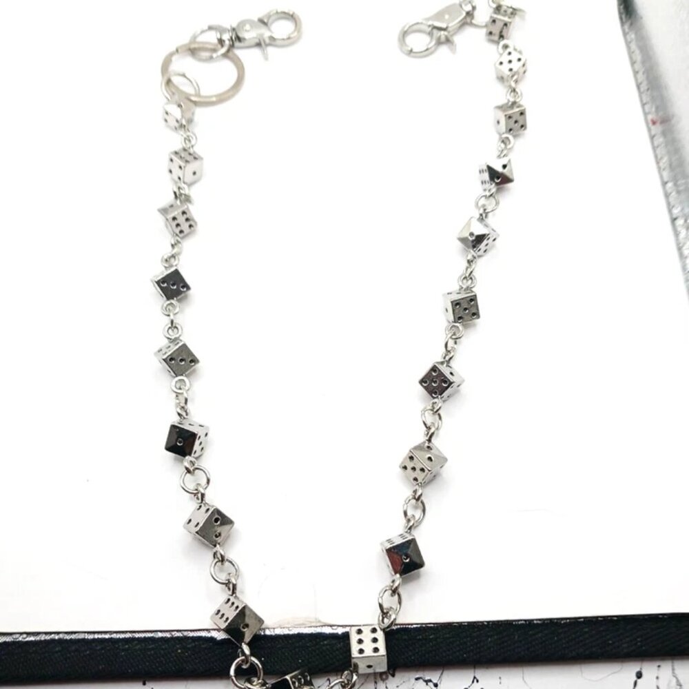 Single Layer Multi Dice Silver Tone Pants Or Wallet Silver Tone Chain 23 Inches